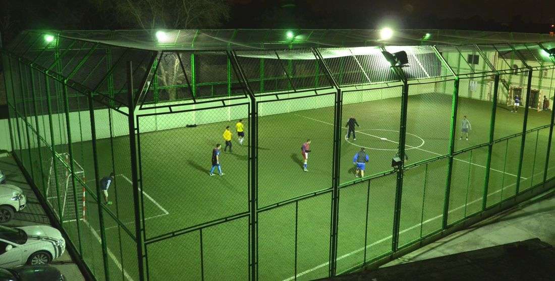 seller.az Stadion tikintisi, restovrasiya edilməsi