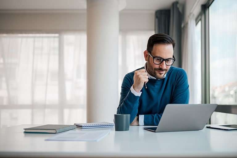 seller.az Ofis meneceri teleb olunur